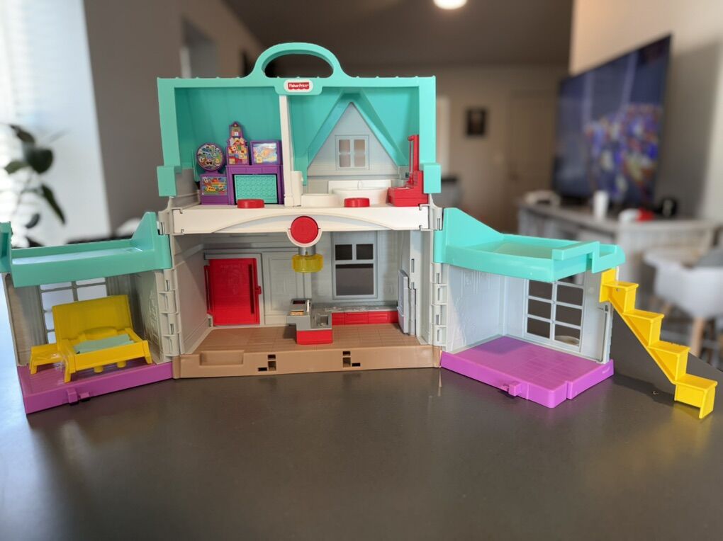 Little People Playhouse