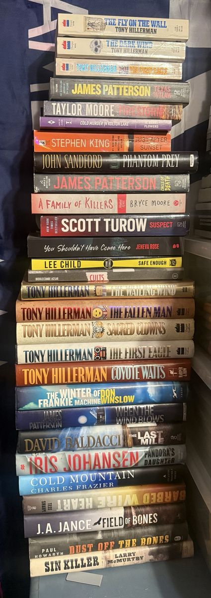 Large Lot of Thriller Mystery Novels - Stephen King, James Patterson, Tony Hillerman & More