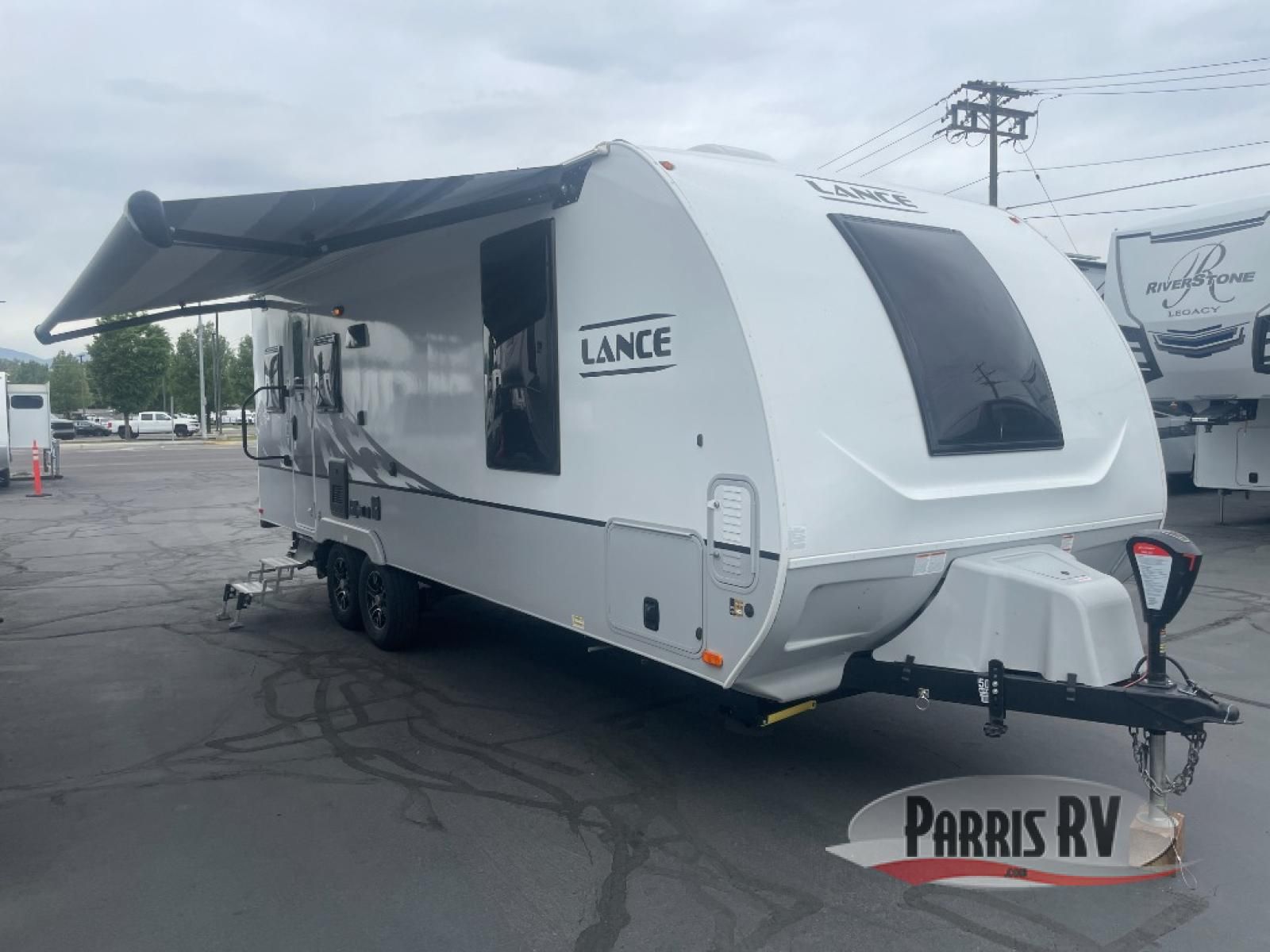Used 2025 Lance Lance Travel Trailers 2255
