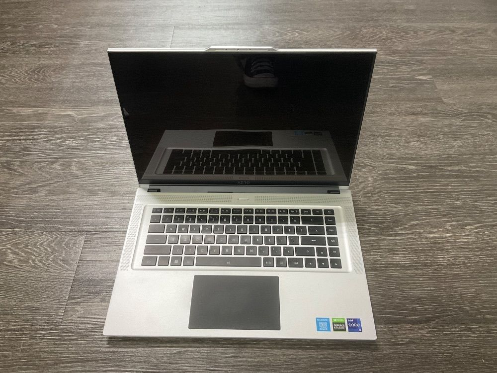 Aero I9, 32gb, 2tb Sd, Rtx3080ti LAPTOP