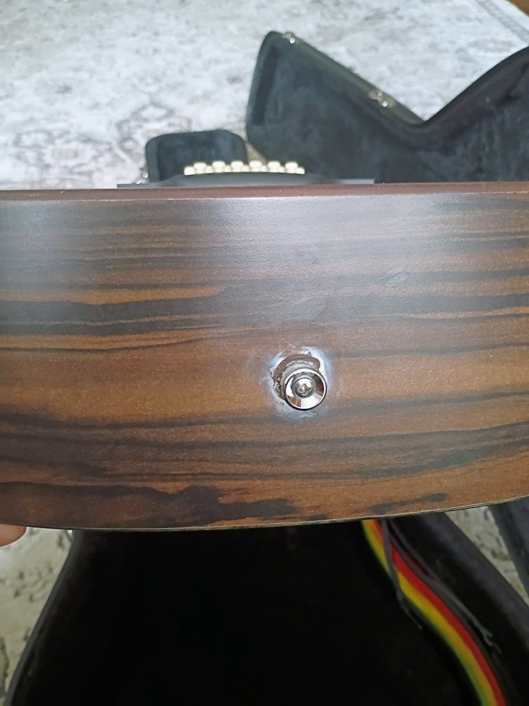 Main image 4