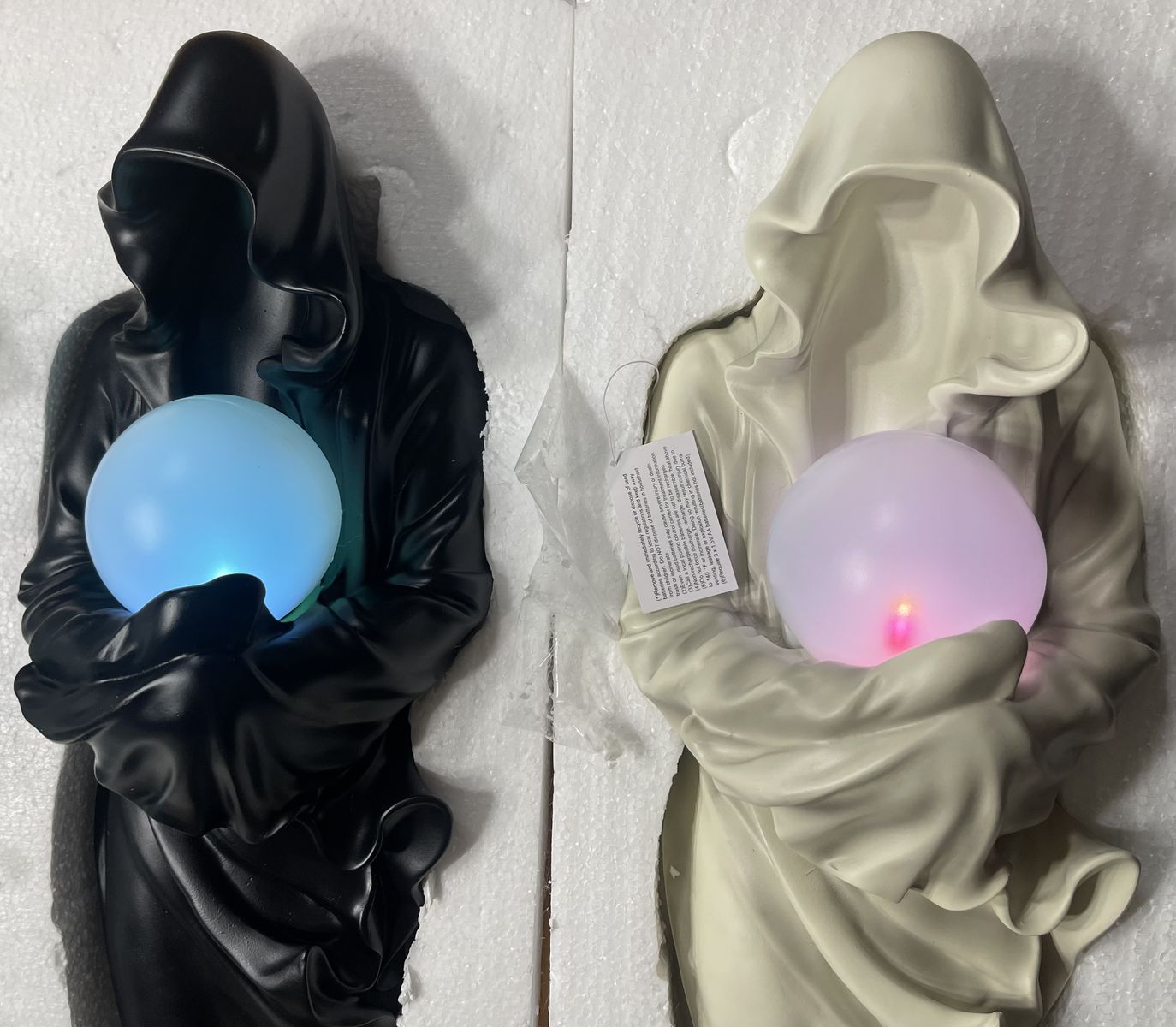 Halloween Large Hanging Flying Reaper LED Light Ghost Lantern Statue Figurine Collectible Home Decor Decoration Prop