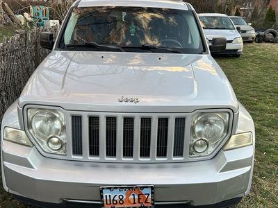 2011 JEEP LIBERTY
