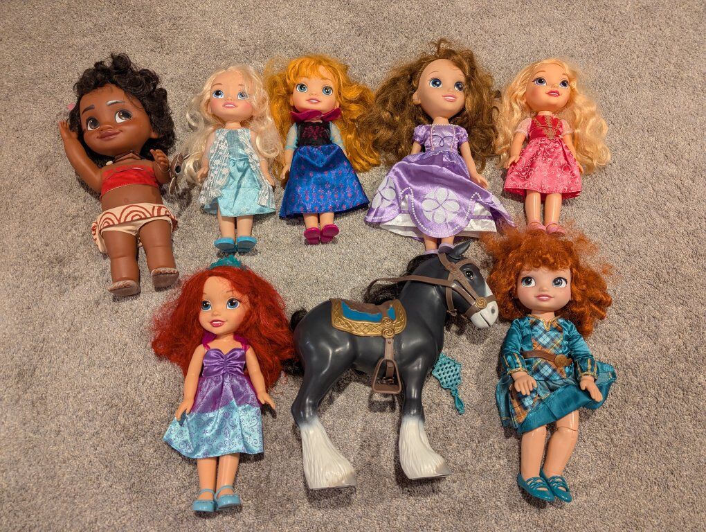 Disney princess dolls