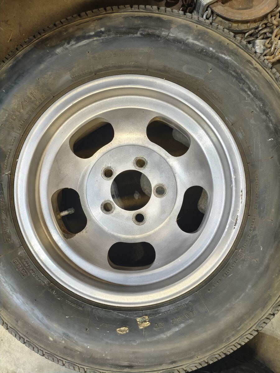 Set of 4 tires and rims