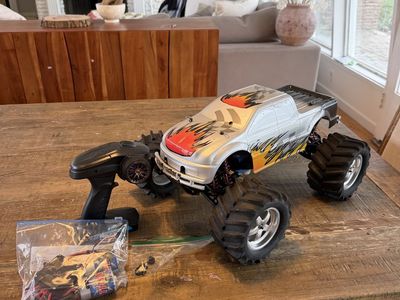 Traxxas Emaxx