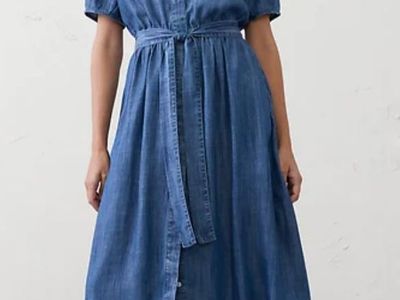Stylish Banana Republic Chambray Shirt Dress - Midi Length, Tie-Waist - Available in Medium & Small