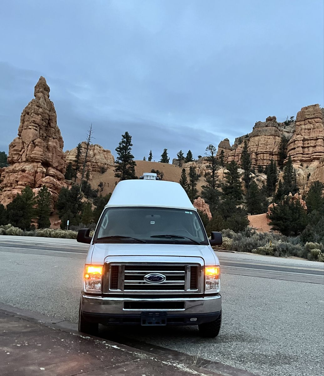 2012 Ford E-Series E-350 SD