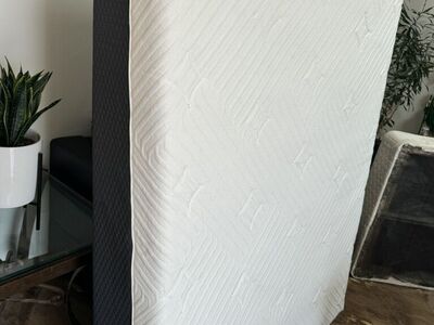 Full Size Clean Like New $85