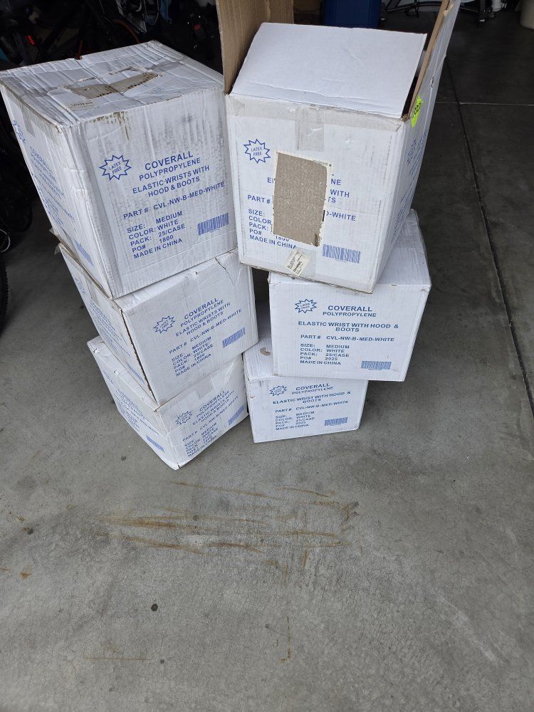 coveralls medium 150 total very leightweight
