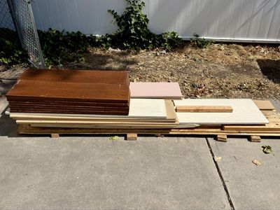 Assorted Lumber and Scrap Wood Bundle