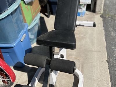 Body-Solid Adjustable Bench