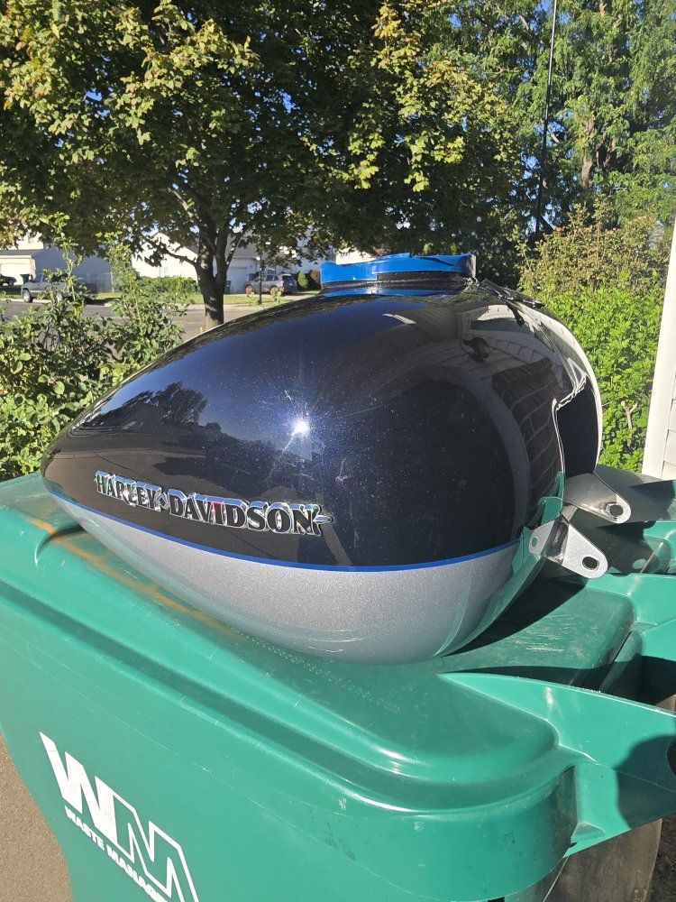 Harley Davidson Motorcycle Gas Fuel Tank Black and Silver