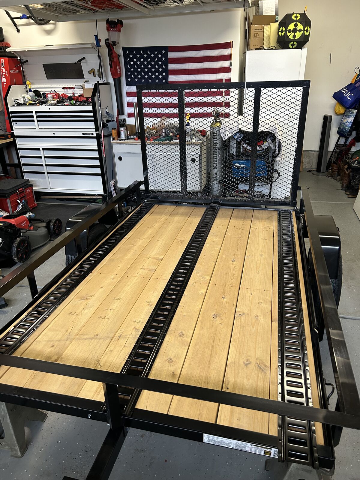 Brand New E Track (pair)