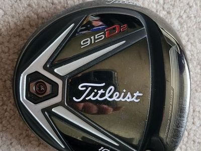 Titleist 915 D2 10.5° RH Head only with Headcover