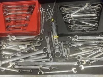 snap on tools/matco box