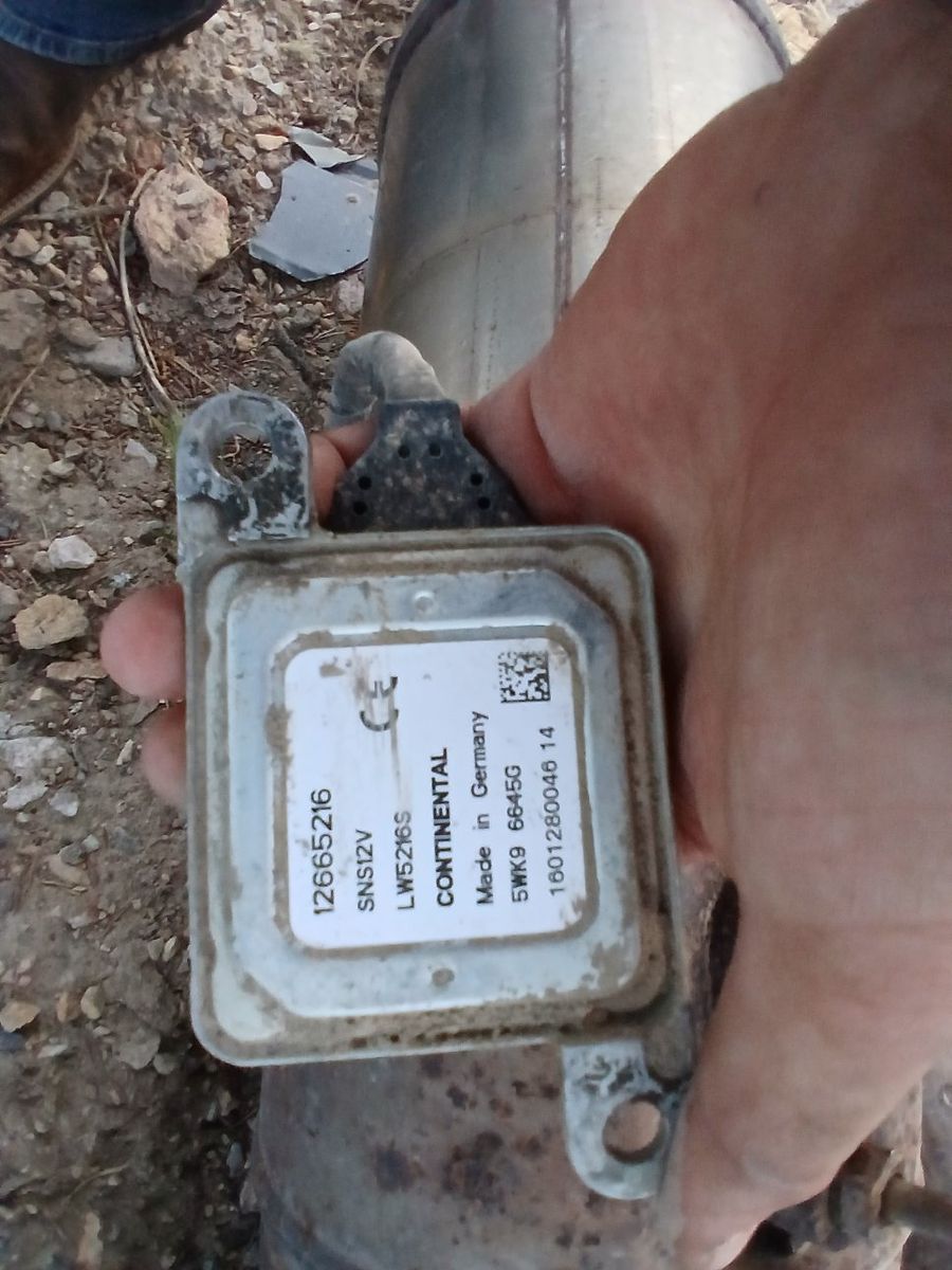 Main image 4