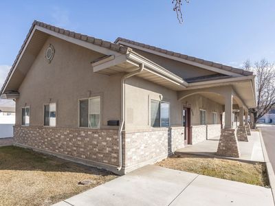 Private Office Space for Rent – 856 South Main Street, Pleasant Grove