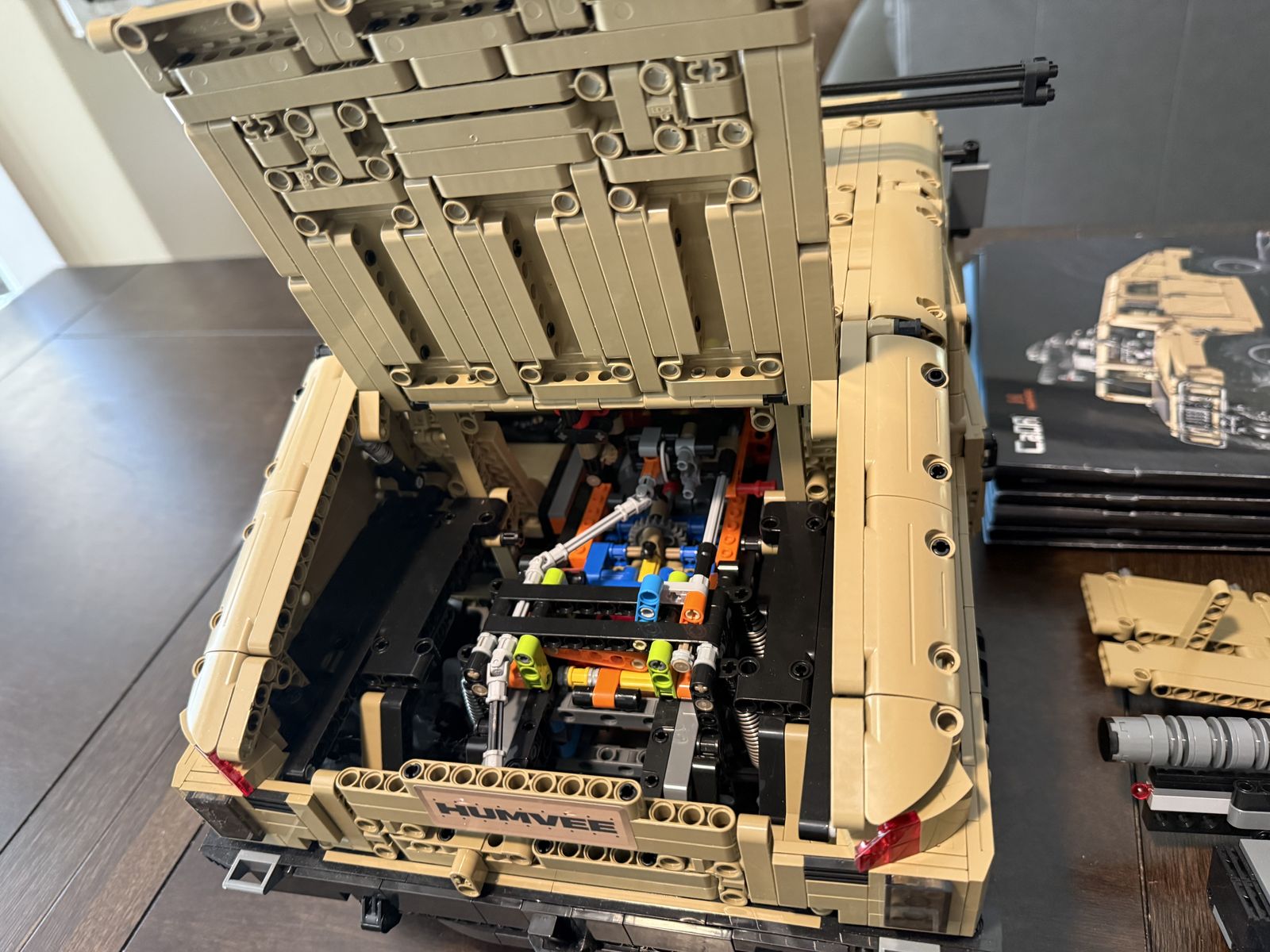 Main image 4