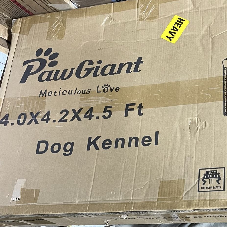 Large Dog Kennel with Roof