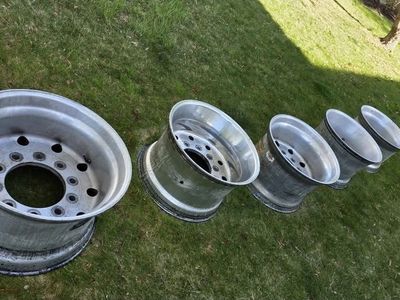 Semi truck rims, 445/50 R22.5 $50 each or $200 all5