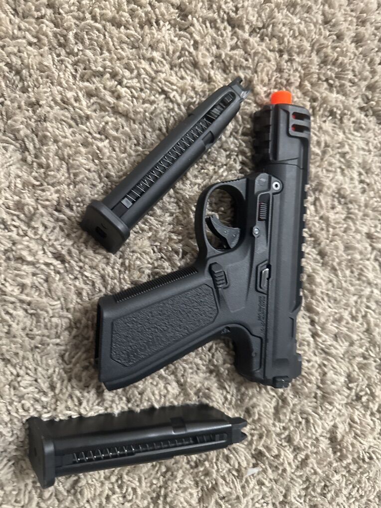 Airsoft Guns
