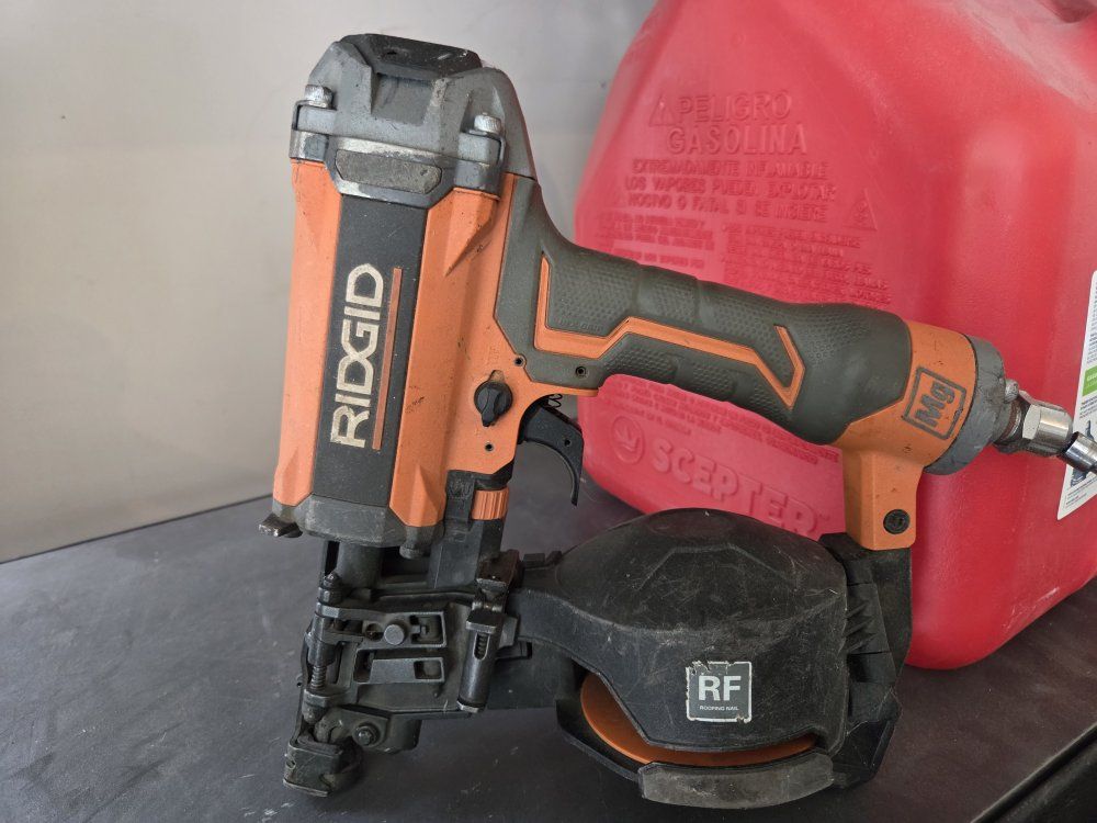 RIDGID R175RNF 1-3/4 in. Coil Roofing Nailer - Pneumatic, Made in Taiwan