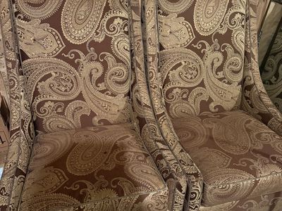 Free Living Room Chairs