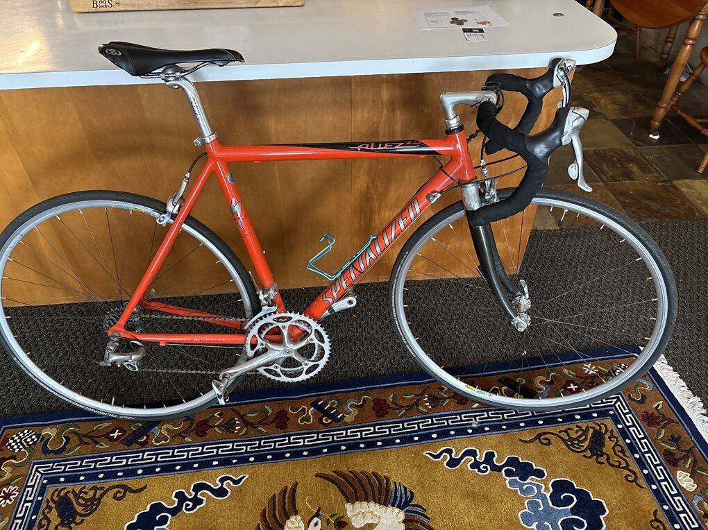 Specialized ALLEZ Aluminum Road Bike 54cm frame