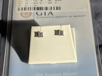 GIA Certified 0.57ct Princess Cut Diamond Stud Earrings, G SI1 Clarity