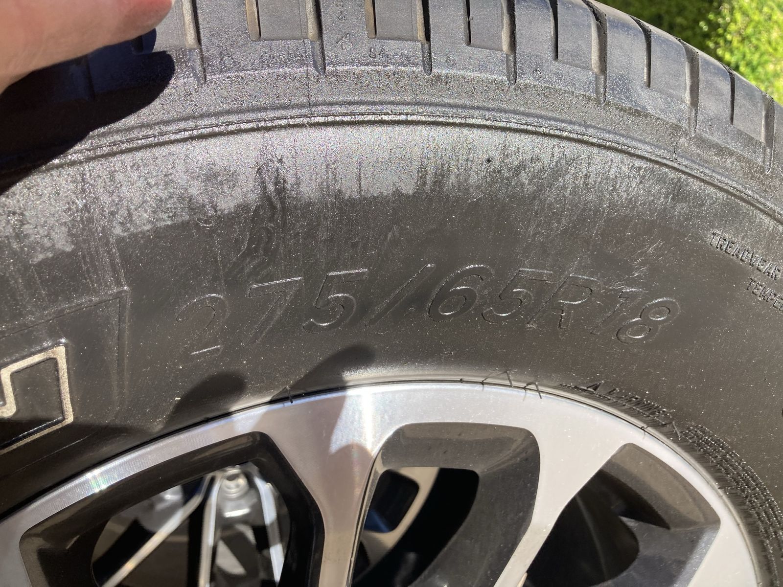 Ford F150 2020 tires, wheels TPM and lug nuts.