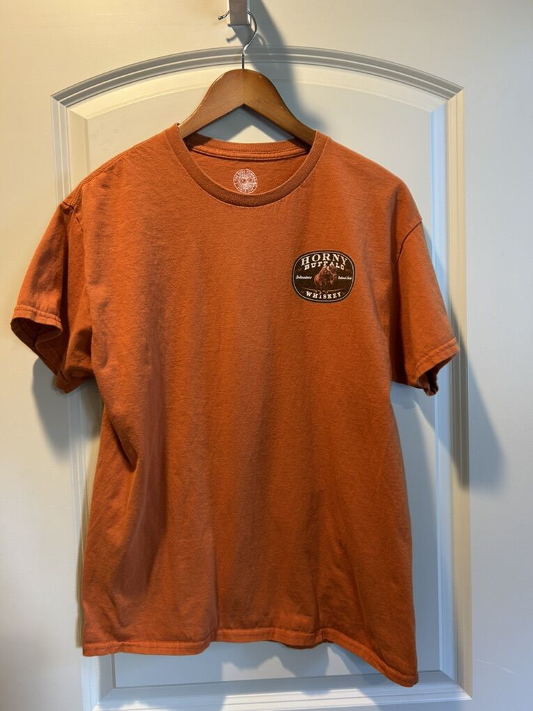 Horny Buffalo Mens Large Orange T Shirt The Duck