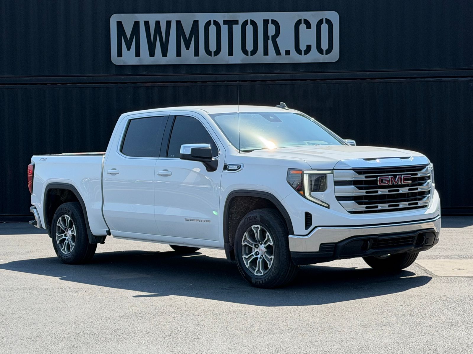 2022 GMC 1500 SLE