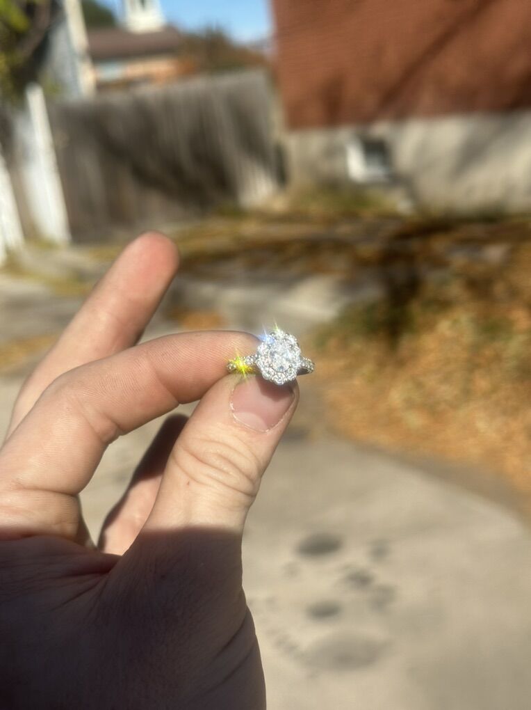 1 3/4ctw 14k Lab Grown engagement Ring