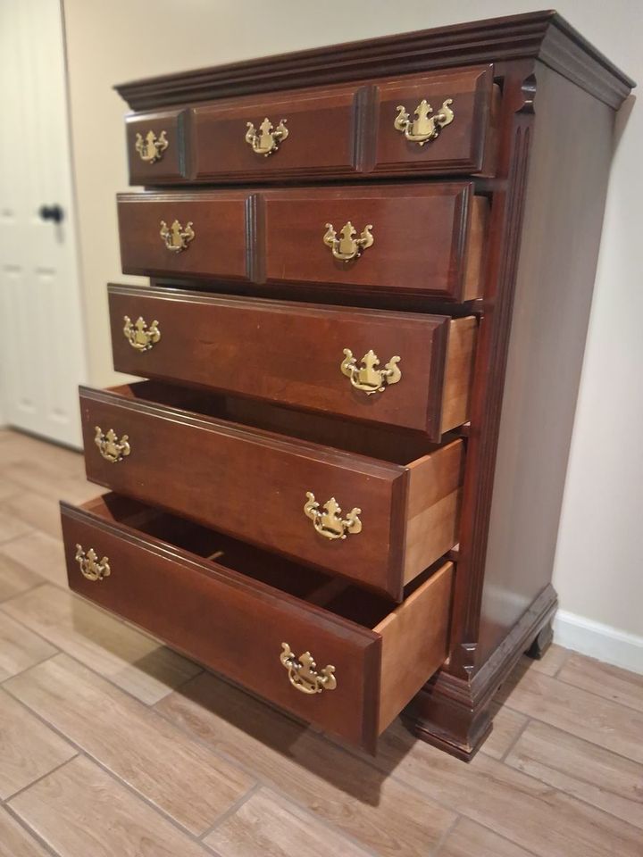 Main image 2