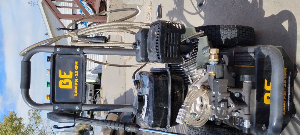 3400 PSI pressure washer