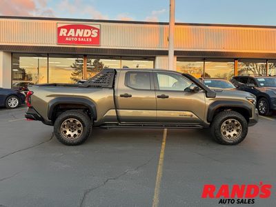 2025 Toyota Tacoma Trailhunter HV