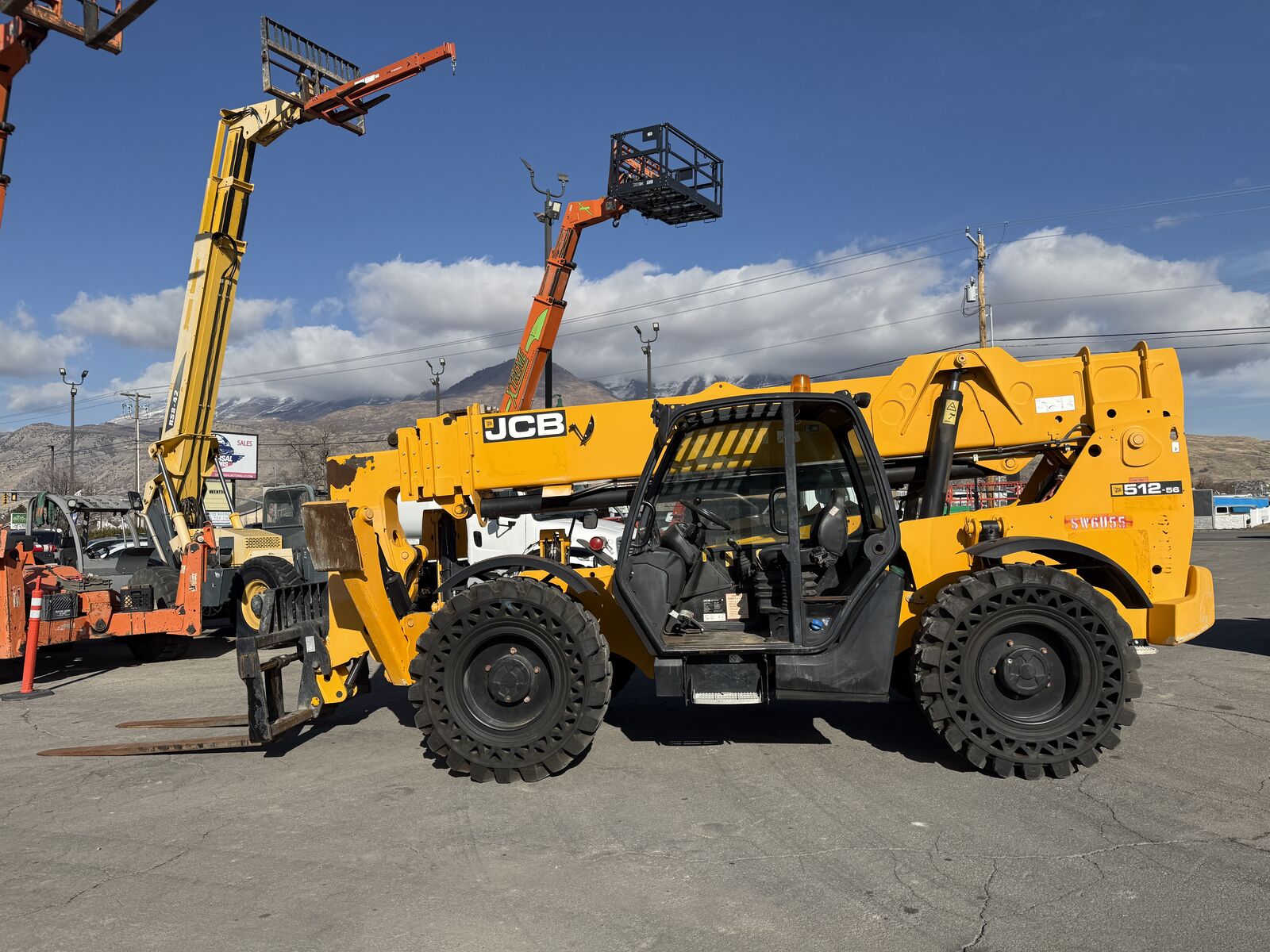 Telehandler Forklift 2018 JCB 512-56 12,000 LB 56'