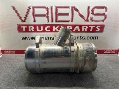 Freightliner Air Cleaner / Air Filter Housing