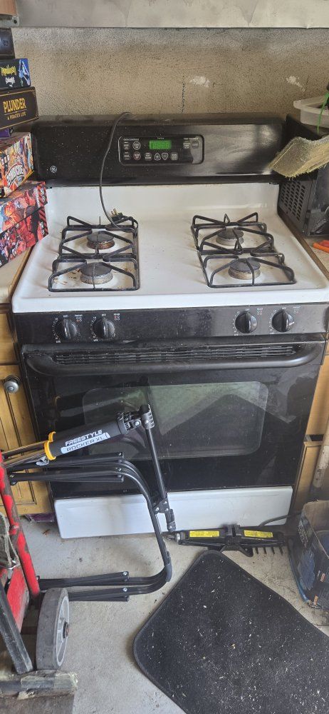 Gas stove for sale