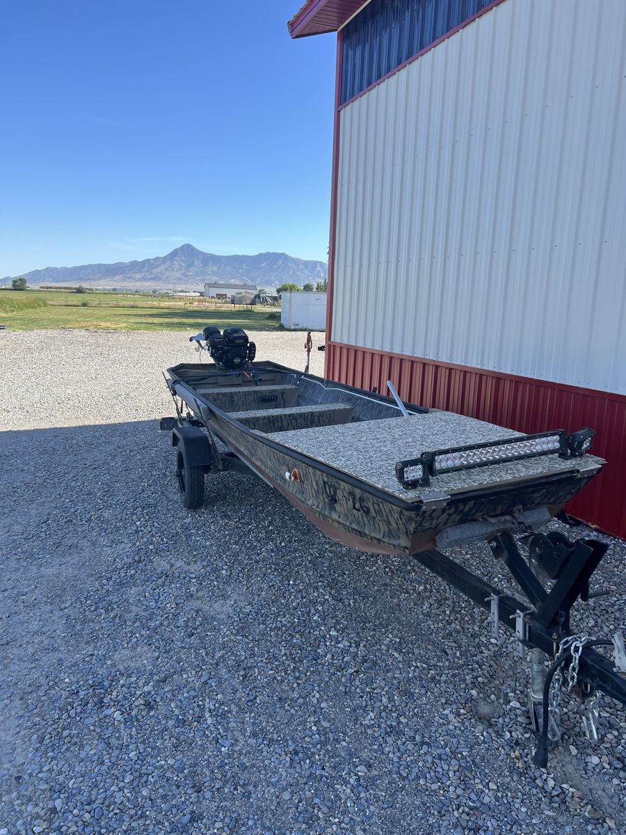 14 foot flat bottom jon boat