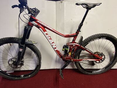 2015 Giant Trance mountain bike