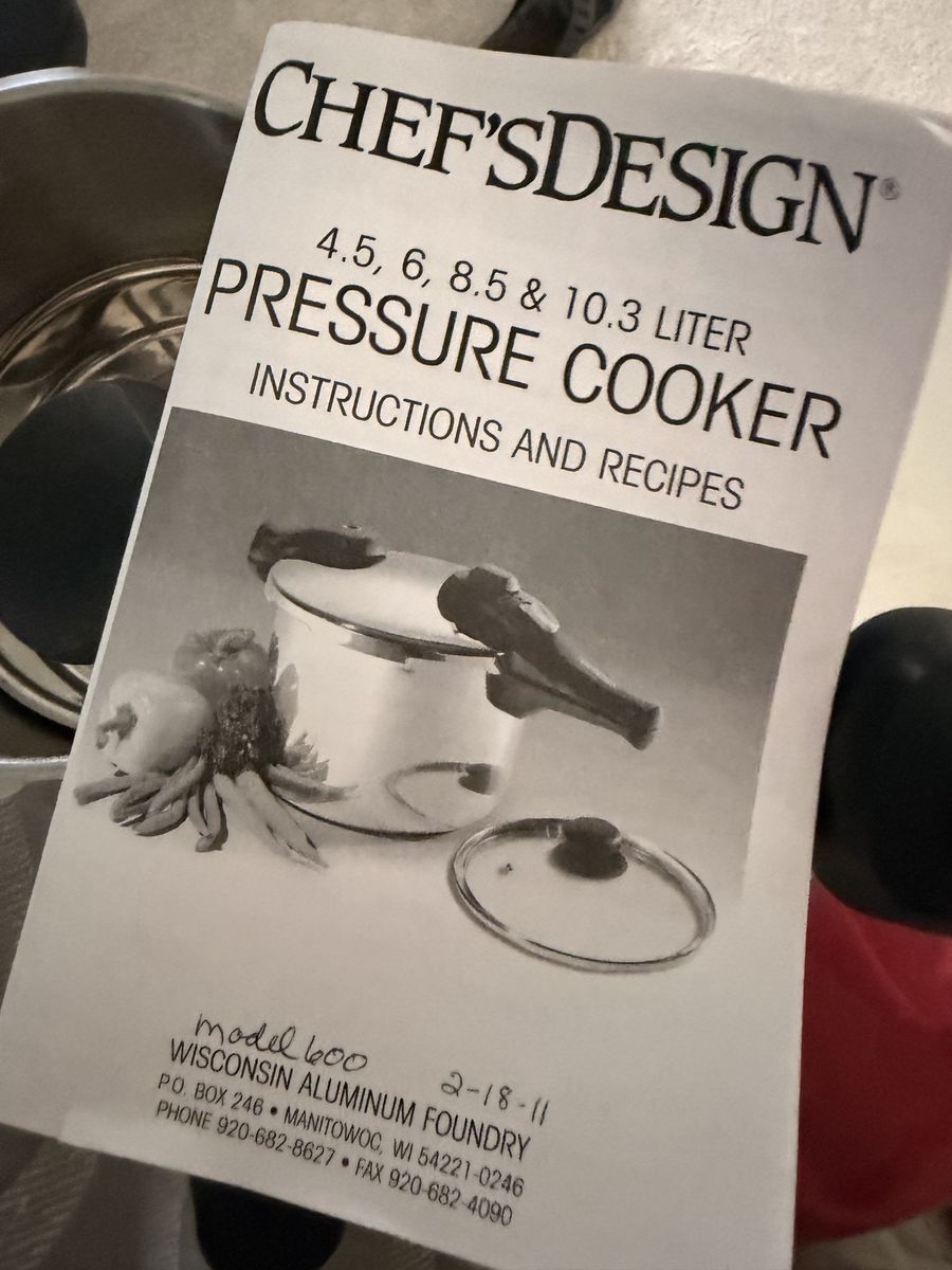 Pressure cooker chef's design 10 inch