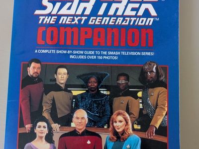 Star Trek Next Gen Companion