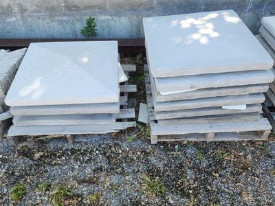 Pillar caps