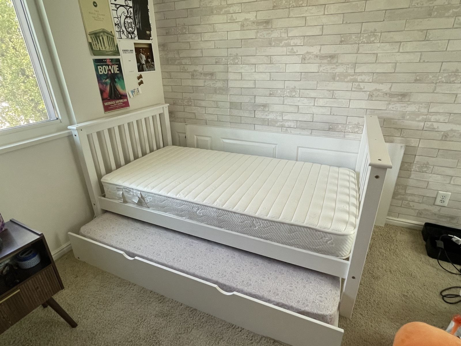 White twin bed with Trundle - Includes 2 Mattresses! Space-Saving Design