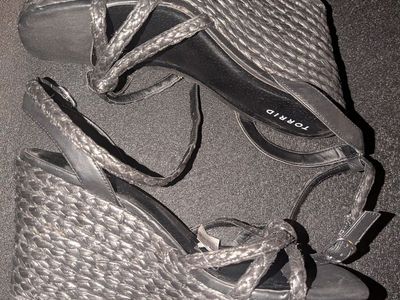 Size 11 Torrid Wedge Sandals