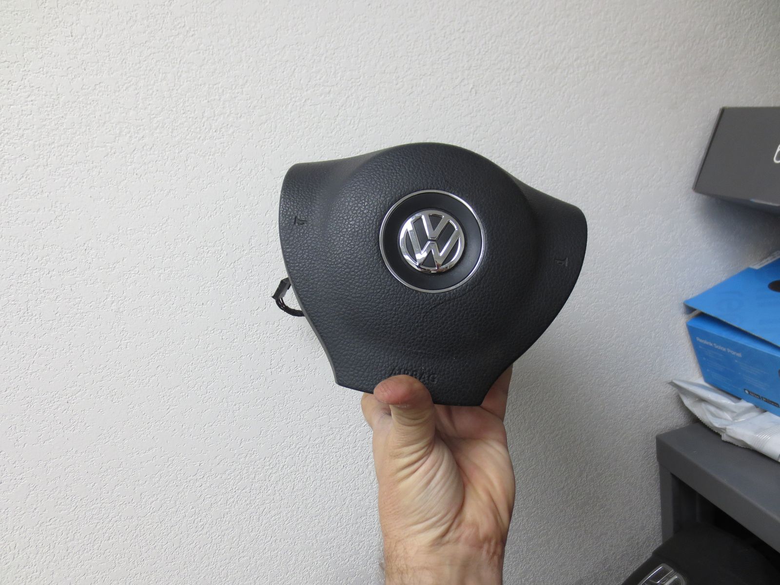 2010-2015 VW Volkswagen PASSAT or Golf driver airbag