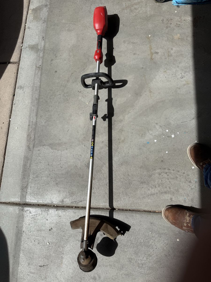 18v Milwaukee Power Head And String Trimmer