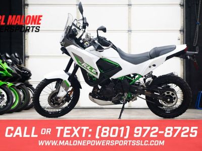 2026 KAWASAKI KLE 500 SE ABS Pearl Blizzard White